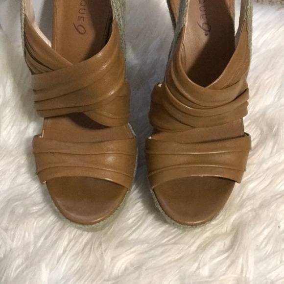 ✨3/$25✨ [boutique 9] Espadrilles Wedges - Picture 2 of 6